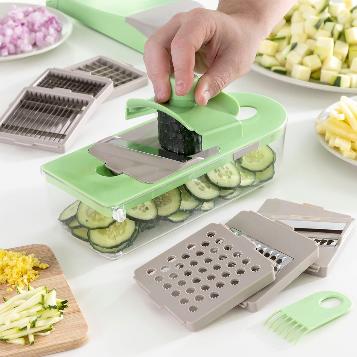 7 in 1 vegetable cutter, grater and mandolin with recipes and Kitchen Bigbuy   